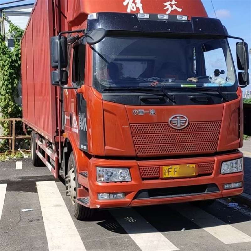 东安区罗平县进仓物流：专线直达的多元货运之旅